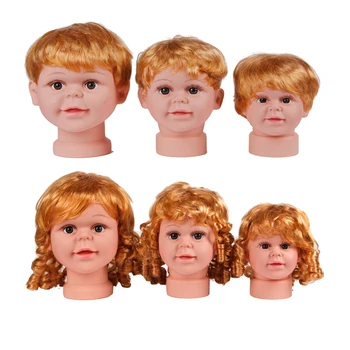  Drăguț Și Realiste pentru Copii Model de Cap de PVC de Aur Peruca Simulare de Înaltă Calitate Cap de Păpușă de Afișare, Băieți Și Fete, Pălărie, Ochelari